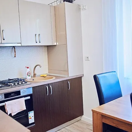 Alexis Spacious Modern Mamaia